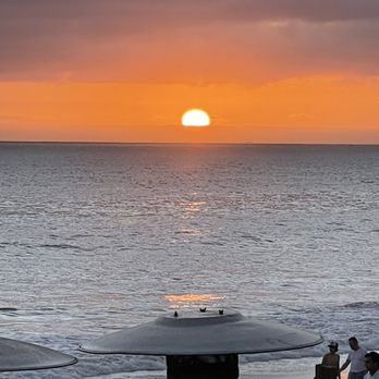 The Beachcomber - The beautiful sunset from The Beachcomber! - Seafood Near Me - Newport Beach, California