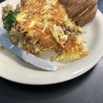 Vicki's Family Diner - Hash brown omelette - Diners Near Me - Douglas, Michigan Vicki's Family Diner - Hash brown omelette - Diners Near Me - Douglas, Michigan