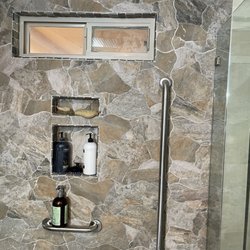 B & T Glass & Mirror
