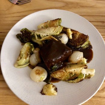 Frenchie Wine Bistro - Beef Bourguignon - Wine Bars Near Me - Boston, Massachusetts Frenchie Wine Bistro - Beef Bourguignon - Wine Bars Near Me - Boston, Massachusetts