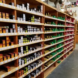 Sportsman's Warehouse - So much reloading going on!