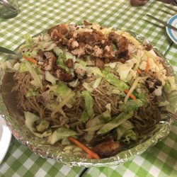 La Moda Panciteria - Their famous pancit my dad loves since high school