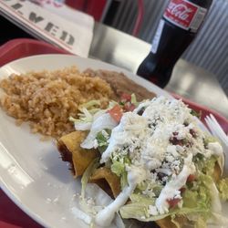 Chicken Flautas plate
