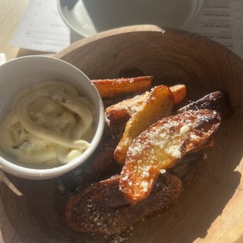 Emmett’s Cafe - Roasted potatoes - Cafes Near Me - Columbus, Ohio Emmett’s Cafe - Roasted potatoes - Cafes Near Me - Columbus, Ohio