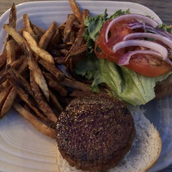 Kelly's Bar & Lounge - Beyond burger (veggie burger) - Lounges Near Me - Pittsburgh, Pennsylvania