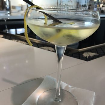 Martini Bar - Cocktail Bars Near Me - Baltimore, Maryland