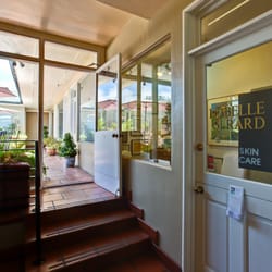 Isabelle Gerard Skin Care Studio - Entry hall