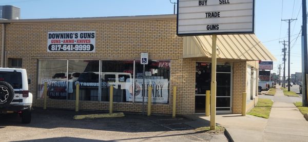 DOWNING’S GUNS - Updated April 2026 - 516 N Main St, Cleburne, Texas