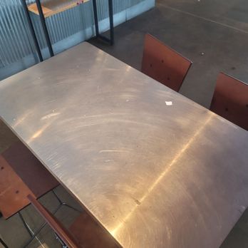 Chipotle Mexican Grill - Filthy tables and floors - Mexican Near Me - Temple, Texas