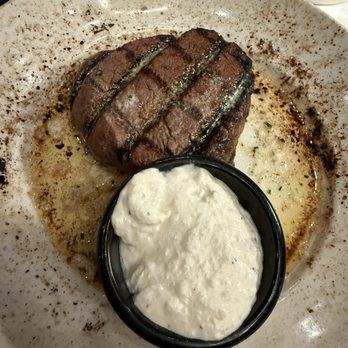 Bowdie's Chophouse - Filet mignon - Wine Bars Near Me - Zionsville, Indiana Bowdie's Chophouse - Filet mignon - Wine Bars Near Me - Zionsville, Indiana