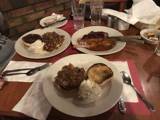 The Golden Pub 335 Market St Saddle Brook Nj Barbecue Mapquest