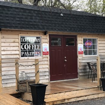 Mimi's Donuts & Dairy Barn - Ice Cream & Frozen Yogurt Near Me - Manotick, Ontario Mimi's Donuts & Dairy Barn - Ice Cream & Frozen Yogurt Near Me - Manotick, Ontario