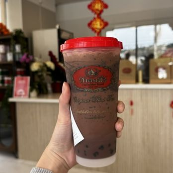 ChaTraMue Original Thai Tea - Cocoa - Thai style iced chocolate / @tableformin - Bubble Tea Near Me - Los Angeles, California ChaTraMue Original Thai Tea - Cocoa - Thai style iced chocolate / @tableformin - Bubble Tea Near Me - Los Angeles, California