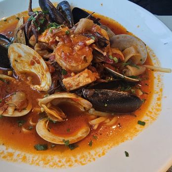 Cafe Fina - Cioppino - Seafood Near Me - Monterey, California Cafe Fina - Cioppino - Seafood Near Me - Monterey, California