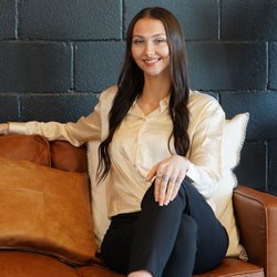 Tiaunna Schlegel - Blair Realty Group - Tiaunna