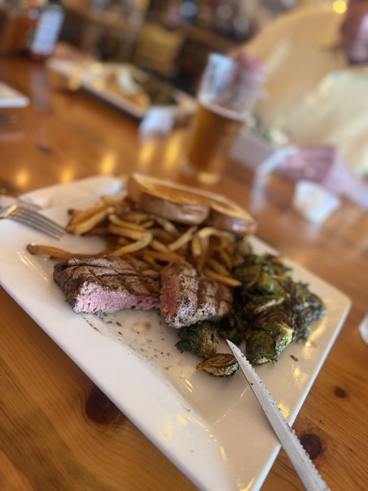 5281 Seafood, Steakhouse and Bar Image