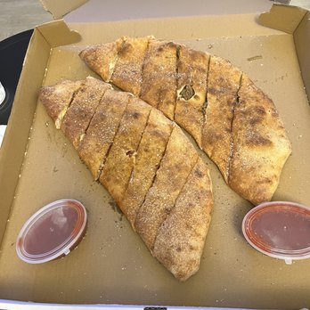 Slices New York - Calzones - Salad Near Me - Orlando, Florida Slices New York - Calzones - Salad Near Me - Orlando, Florida