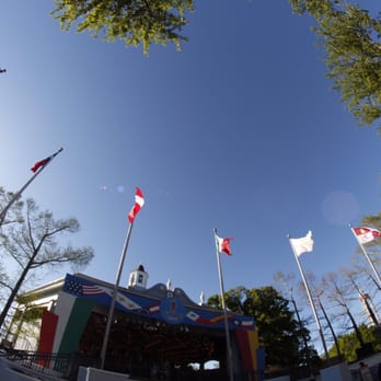 Six Flags Over Texas - Carosel near entrance! - Amusement Parks Near Me - Arlington, Texas