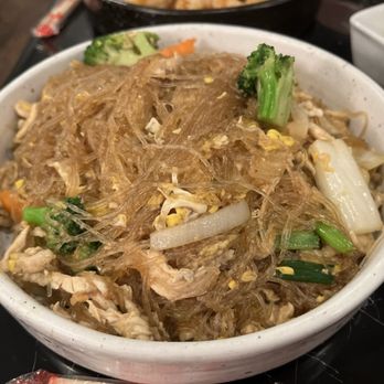 Thai Basil - 32. Pad Wun Sen - Thai Near Me - Chantilly, Virginia Thai Basil - 32. Pad Wun Sen - Thai Near Me - Chantilly, Virginia