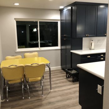 Modesto Kitchen & Bath - dining table and chairs - Interior Design Near Me - Modesto, California