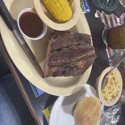 Pig 'N Chik BBQ - 1/2 Slab Rib, Mac n Cheese, Roll, Corn on the cob