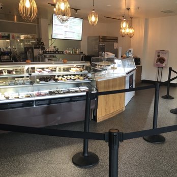 Mason Jar Kitchen & Bar - Inside - New American Near Me - Eagan, Minnesota