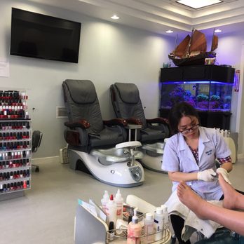 Sunset Glow Nail Spa - Their TV and fish tank - Nail Salons Near Me - San Clemente, California Sunset Glow Nail Spa - Their TV and fish tank - Nail Salons Near Me - San Clemente, California
