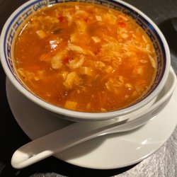 Mai Garten - Hot and sour soup