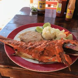 Tino's Oasis - Pescado sarandeado