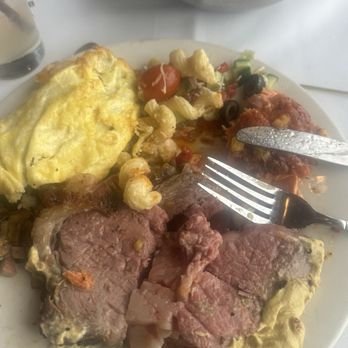 Salty's on Alki - Seafood Near Me - Seattle, Washington