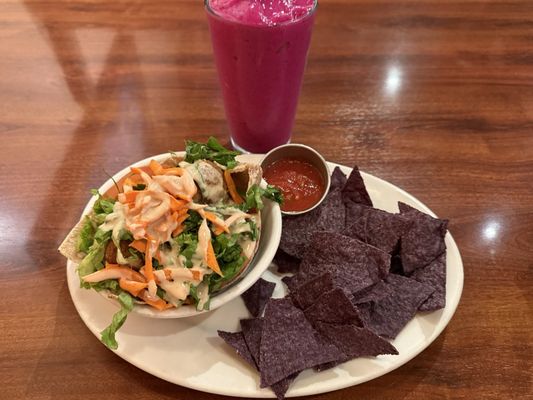 Lotus Cafe & Juice Bar by null