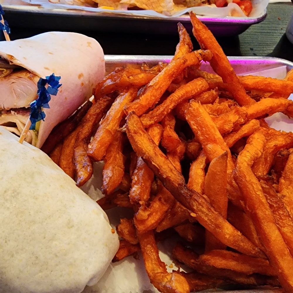 Parish Grill - Grilled Chicken Wrap - Pizza Near Me - Metairie, Louisiana