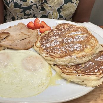 HomeGrown - Alexandria - Lemon Ricotta Pancakes - Breakfast & Brunch Near Me - Alexandria, Virginia HomeGrown - Alexandria - Lemon Ricotta Pancakes - Breakfast & Brunch Near Me - Alexandria, Virginia