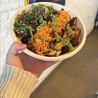 Roti Mediterranean Bowls. Salads. Pitas. by null