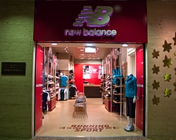 new balance store toronto