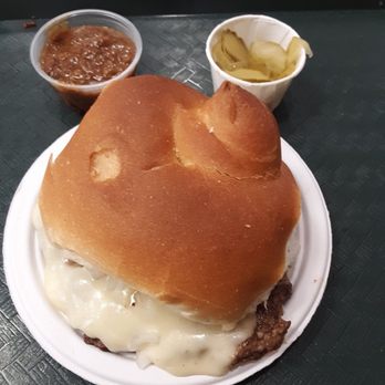 Bill Gray's Tap Room - Cheeseburger on too small a plate. - Sports Bars Near Me - Rochester, New York