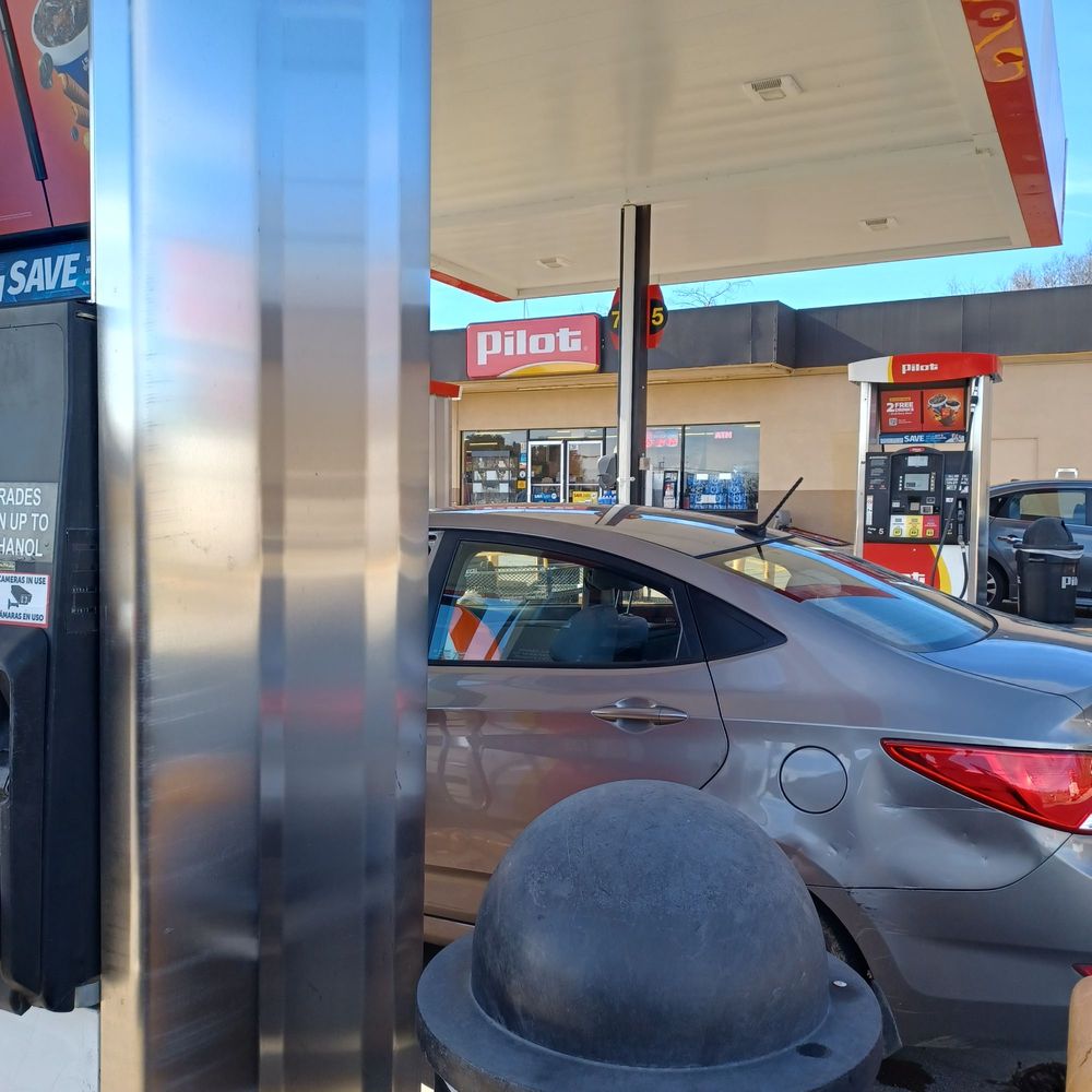 PILOT TRAVEL CENTER 15 Photos 9211 Lewisburg Hwy, Cornersville