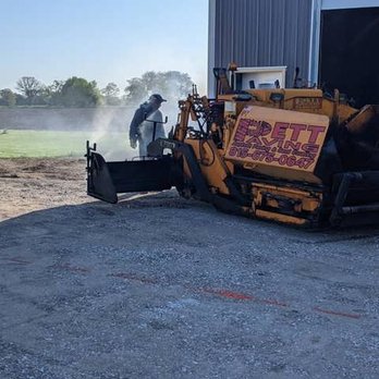 Pett Paving - Masonry/Concrete Near Me - Richmond, Illinois Pett Paving - Masonry/Concrete Near Me - Richmond, Illinois