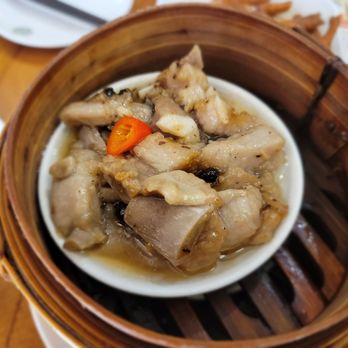 Tim Ho Wan - Steamed pork spare ribs in black bean sauce - Dim Sum Near Me - Honolulu, Hawaii Tim Ho Wan - Steamed pork spare ribs in black bean sauce - Dim Sum Near Me - Honolulu, Hawaii