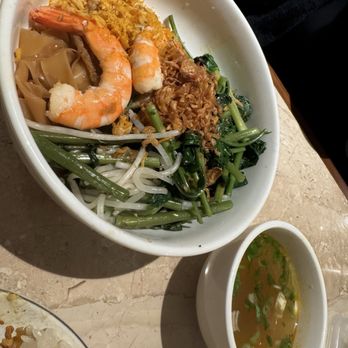 Ngon - BÁNH A CUA TRỘN Hai Phong dry crab red noodle mixed. Noodles were too dry and hard. Not what we're expecting - Vietnamese Near Me - Garden Grove, California