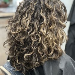Hair & Makeup by Karina - Curly cut