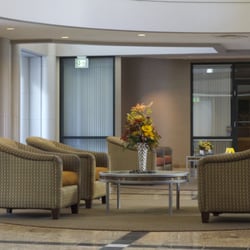 Kenneth L Fong, DDS - The building lobby next to the elevators. We are on the third floor.