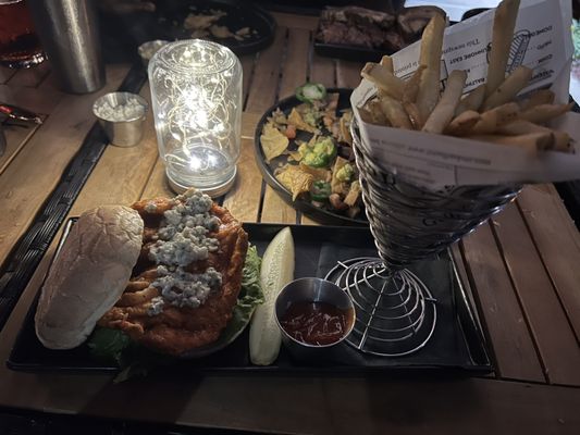 Porter Cullens Irish Pub & Restaurant by null