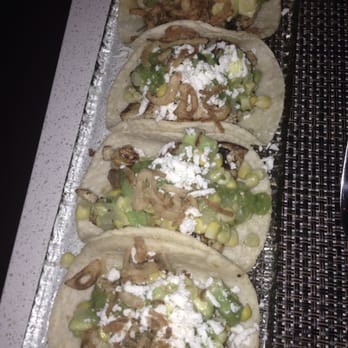 Mercadito - Chicken tacos (toppings change every three months according to our waiter) - Mexican Near Me - Chicago, Illinois