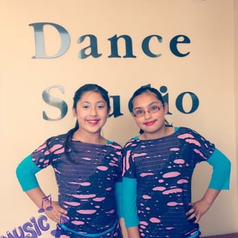 Premier Dance Studio - Hip hop Divas - Performing Arts Near Me - Oxnard, California