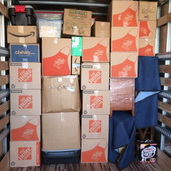 John Volken Academy Movers - Tightly packed trucks with plenty of blankets to ensure that no damage happens under our watch. - Movers Near Me - Gilbert, Arizona