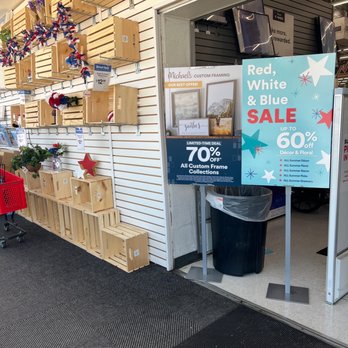 MICHAELS - Updated February 2026 - 119 Photos & 43 Reviews - 304 ...