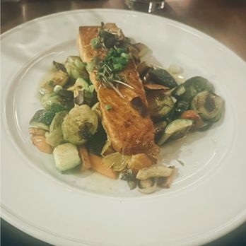 NOSH KITCHEN & COCKTAILS - Updated October 2025 - 92 Photos & 76 Reviews - 470 Wheeler Rd