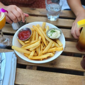 Oddfellows Cafe & Bar - Fries - Breakfast & Brunch Near Me - Seattle, Washington Oddfellows Cafe & Bar - Fries - Breakfast & Brunch Near Me - Seattle, Washington