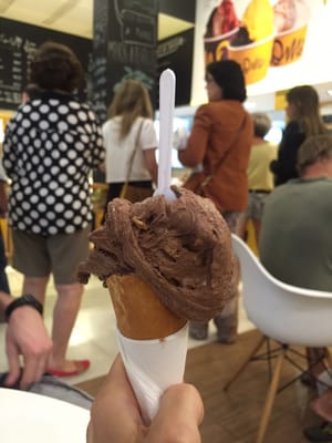 Momo Gelato by null